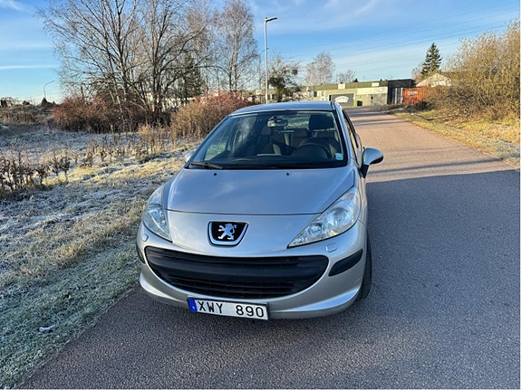 Peugeot 207 10 of 19