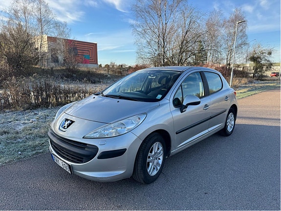 Peugeot 207 9 of 19