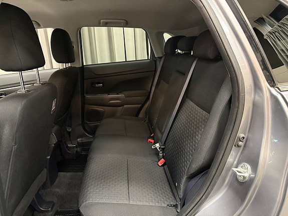 Mitsubishi ASX 7 of 11