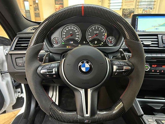 BMW M4 17 of 25