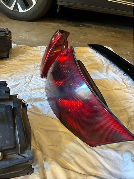 Product image 1 of 3