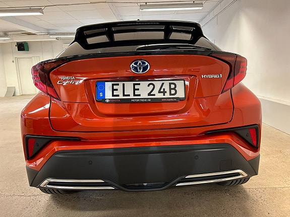 Toyota C-HR 6 of 20