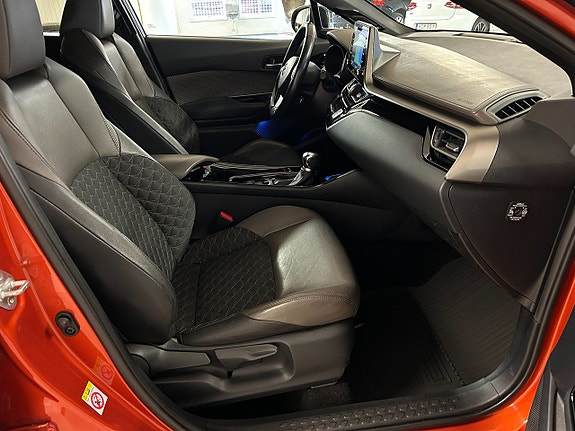 Toyota C-HR 11 of 20