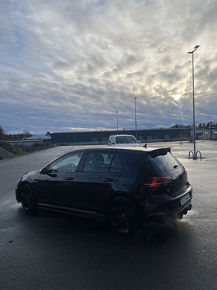 Volkswagen Golf-Serie 21 of 23