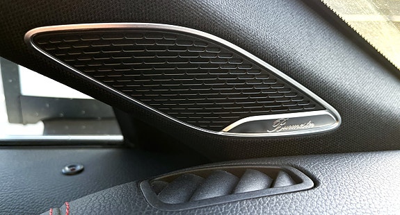 Mercedes-Benz CLA200 18 of 19