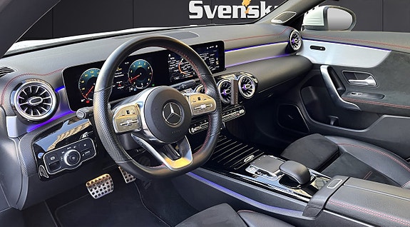 Mercedes-Benz CLA200 9 of 19