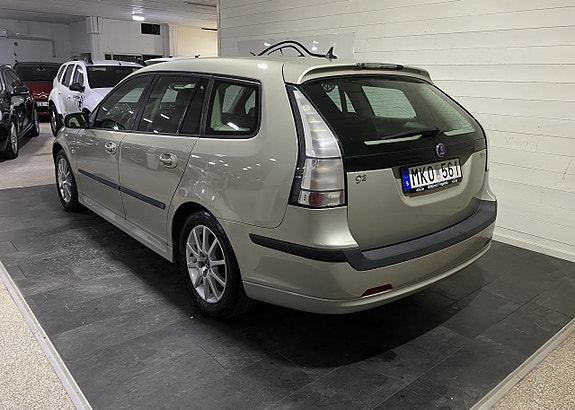 Saab 9-3 4 of 5