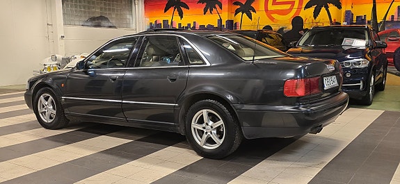 Audi A8 5 of 5