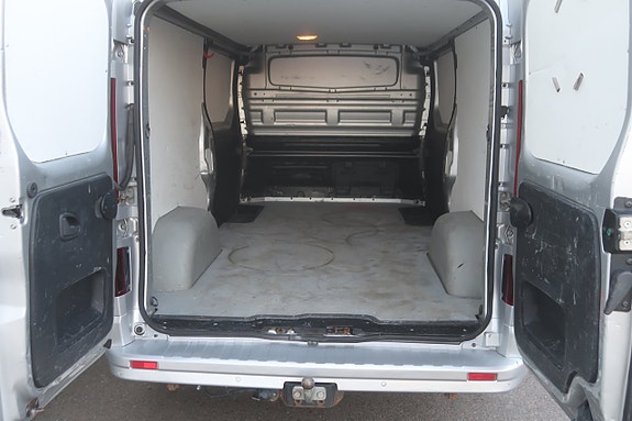 Opel Vivaro 7 of 27