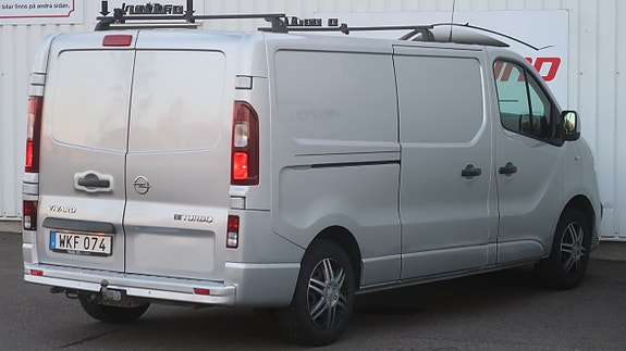 Opel Vivaro 4 of 5