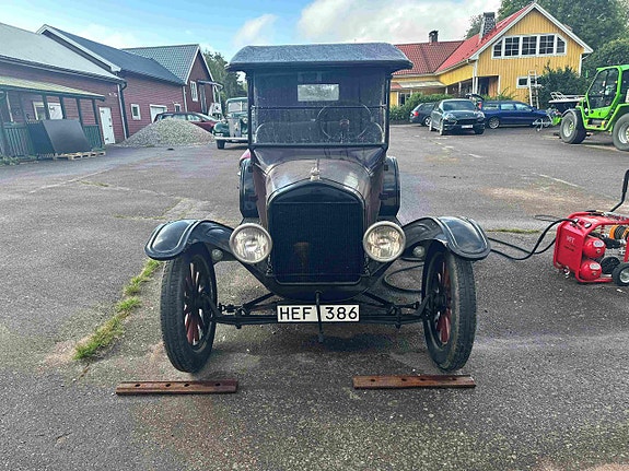 Ford Model C Ten 3 of 5