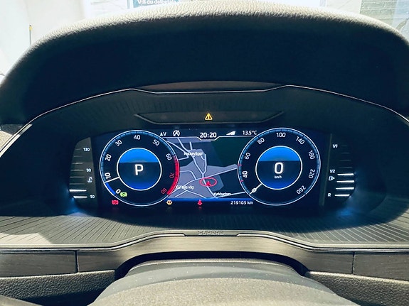 Skoda Superb 13 of 30
