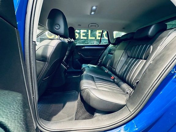 Skoda Superb 24 of 30