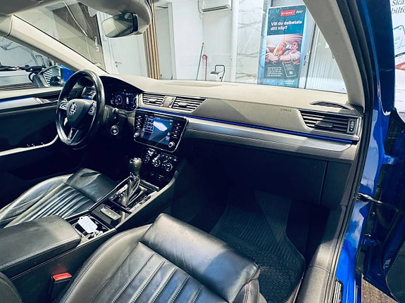 Skoda Superb 25 of 30