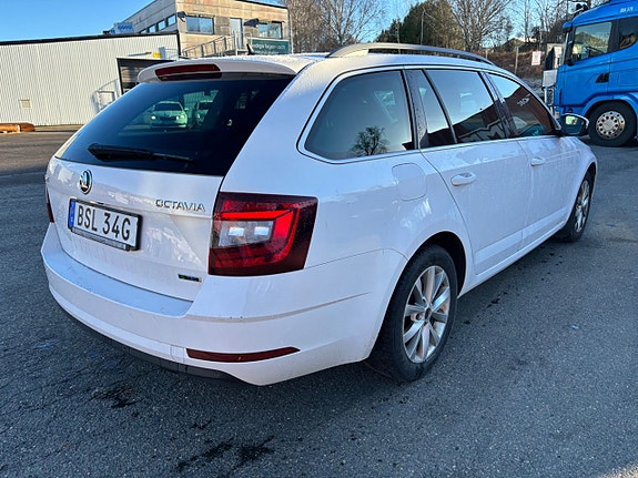 Skoda Octavia 5 of 5