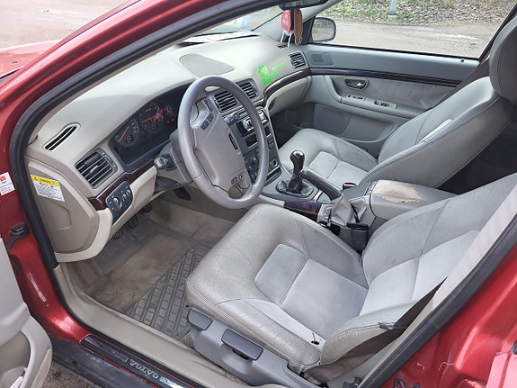 Volvo S80 4 of 4