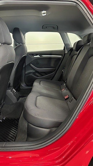 Audi A3 9 of 12