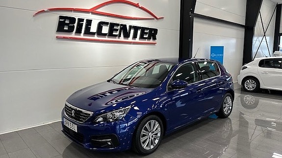 Peugeot 308 2 of 12