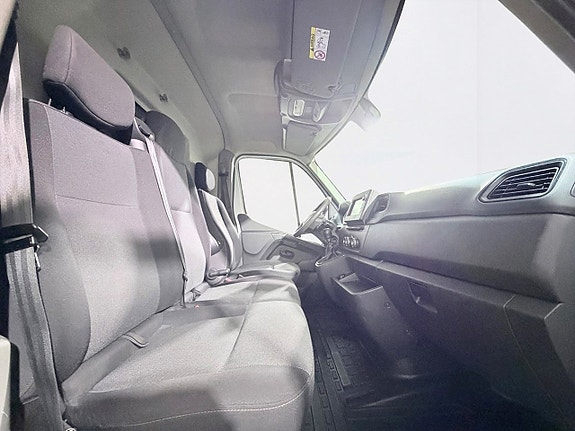 Nissan Interstar 15 of 22
