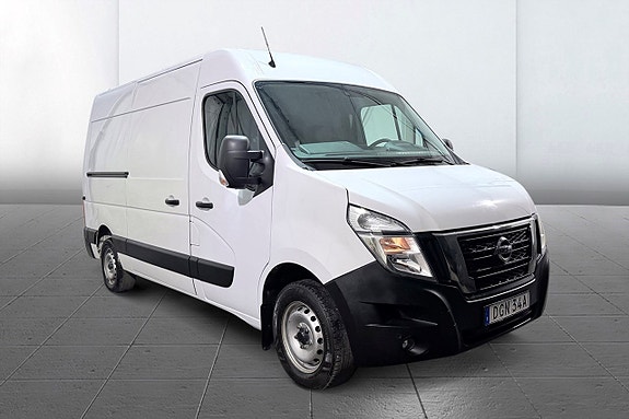 Nissan Interstar 4 of 5
