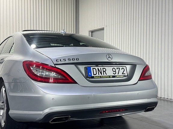 Mercedes-Benz CLS500 13 of 25