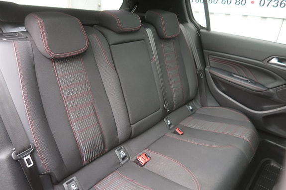 Peugeot 308 12 of 27