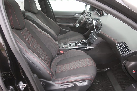 Peugeot 308 11 of 27