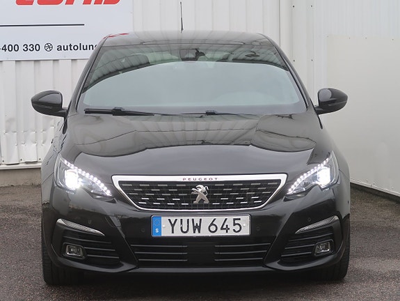 Peugeot 308 2 of 27