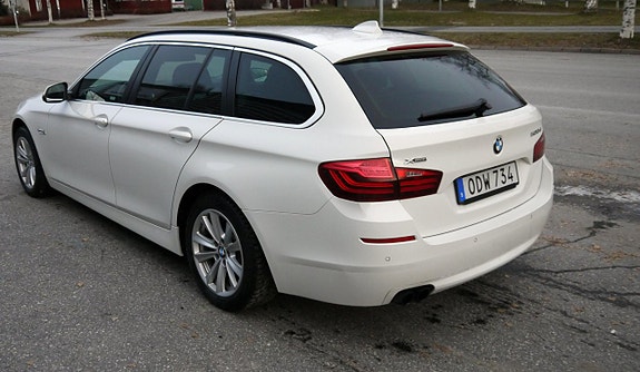 BMW 520 3 of 5
