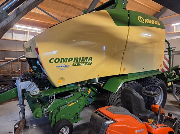 Krone Comprima CF 155 CX i nära nyskick!