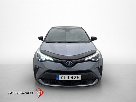 Toyota C-HR 2 of 24
