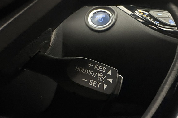 Toyota C-HR 14 of 24