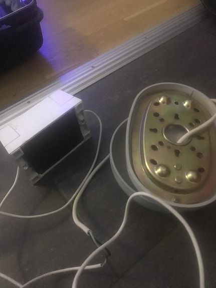 Product image 3 of 4