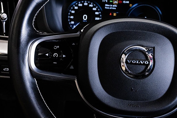 Volvo XC60 20 of 24
