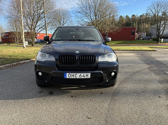 BMW X5 3 of 7