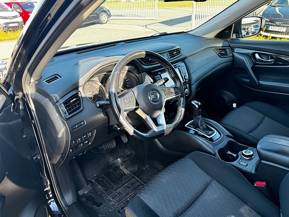Nissan X-Trail 8 of 20