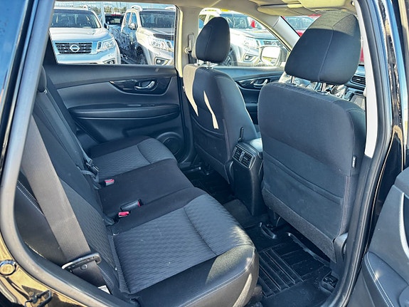 Nissan X-Trail 10 of 20