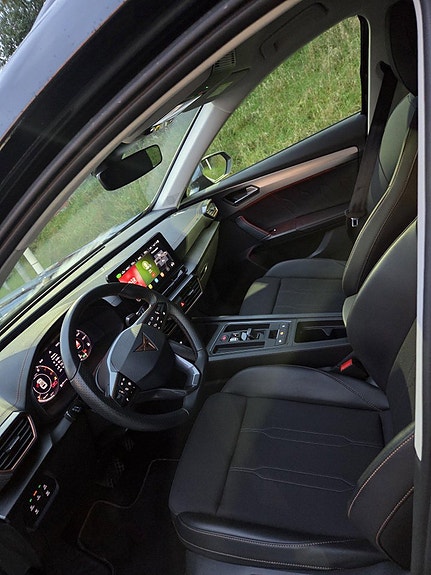 Cupra Formentor 2 of 6