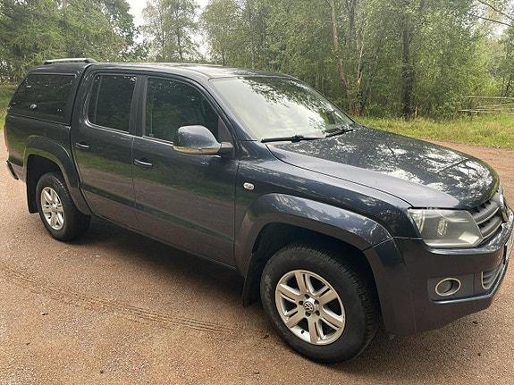 Volkswagen Amarok 2 of 9