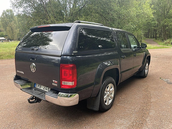 Volkswagen Amarok 3 of 9