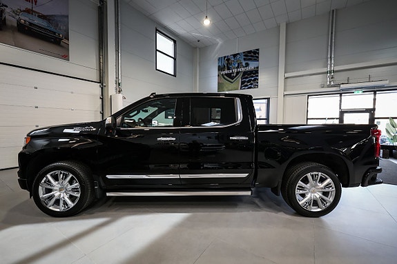 Chevrolet Silverado 1500 6 of 30