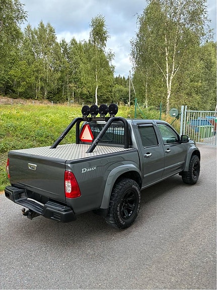 Isuzu D-max 3 of 6
