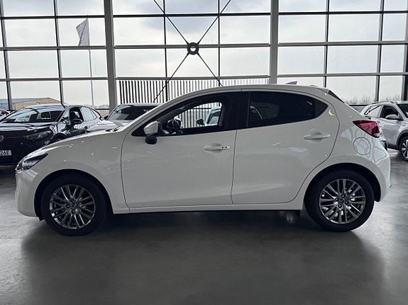 Mazda 2 2 of 21