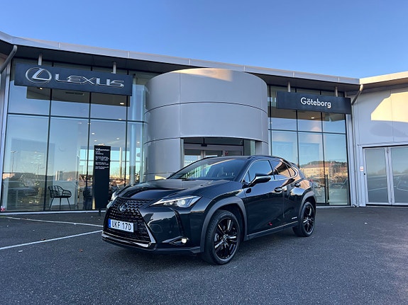 Lexus UX250h