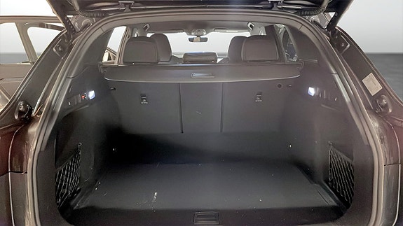 Audi Q6 e-tron 12 of 13