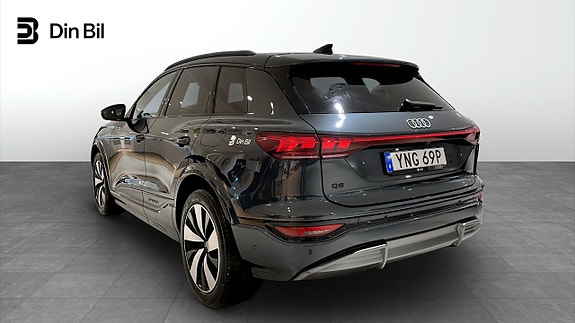 Audi Q6 e-tron 3 of 5