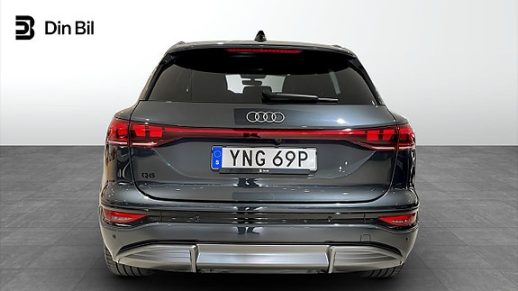Audi Q6 e-tron 5 of 13