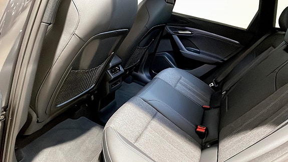 Audi Q6 e-tron 11 of 13