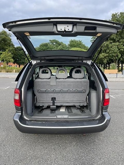 Chrysler Voyager 14 of 15