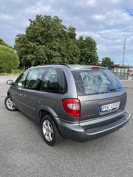 Chrysler Voyager 5 of 5